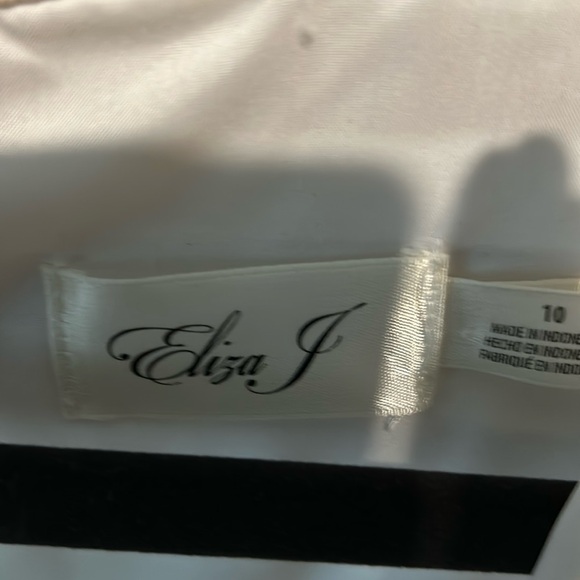 Cute Eliza, J women’s striped dress size 10 - Picture 2 of 3